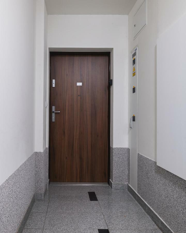 P&O Serviced Apartments Wawrzyszewska Varşova Dış mekan fotoğraf